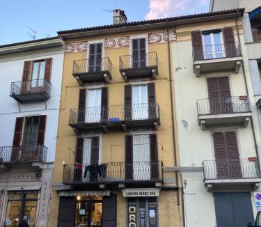 Intra Apartment | Casa vacanza sole lago…