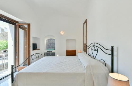 Acciaroli House | Casa Vacanze Don Mimì