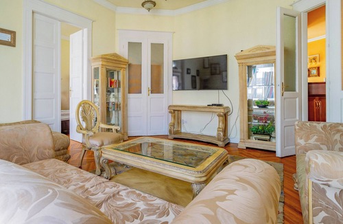 Lagymanyos Apartment | Casa Vacations