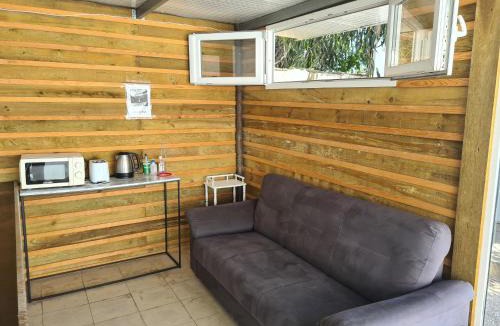Marvila Hostel | Casa Vale Ecotainer