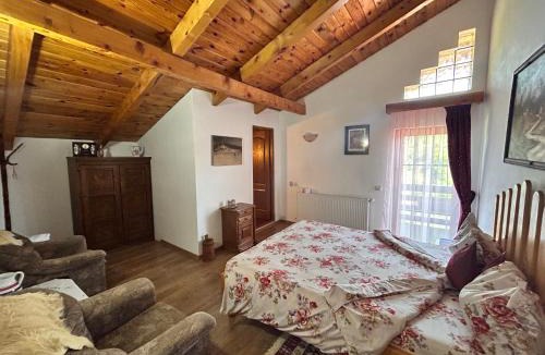 Barsesti Cabin | Casa Verde