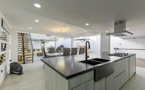Envigado Apartment | Casa Villa de lujo, con todas las comodidades Medellín