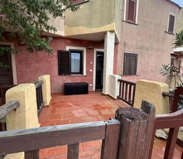 Villaggio La Marmoratina House | CASA VIOLA Two-room apartment with a sea view