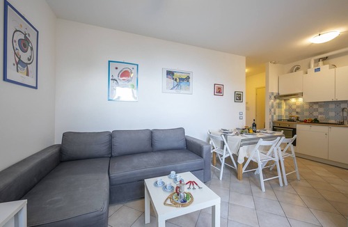 Varazze Apartment | Casa Viola with shared pool sea view, Varazze, Italy