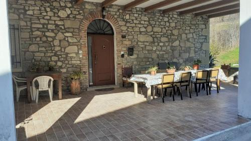 San Leo Apartment | Casa Vitiolo - parte sinistra