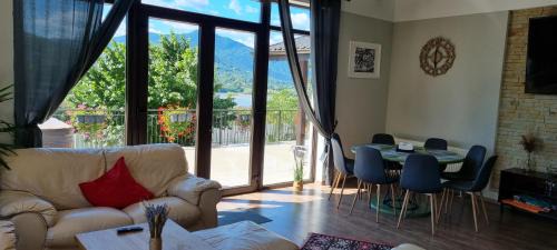 Pangarati Villa | Casa Yla