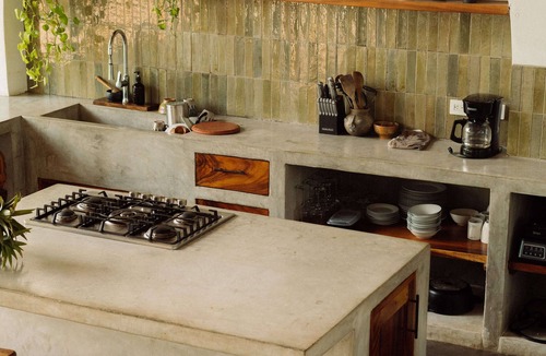El Paredon Bed & Breakfast | Casa Zala