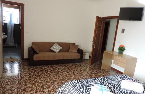 Felline House | Casabianca
