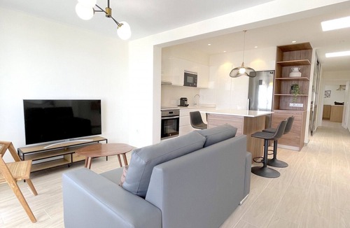 Costa Teguise Ski Chalet | Casahost Bastian Beach
