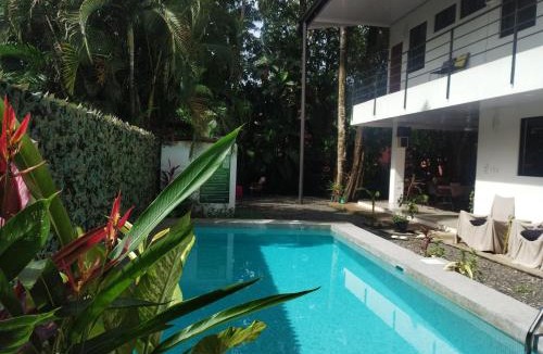 Jaco Hostel | Casajungla Hostel
