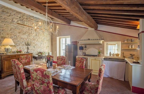 Monteverdi Marittimo Villa | Casale degli Olmi, historic villa with terrace and enchanting view