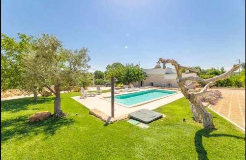 Ostuni Villa | Casale dolina verde .