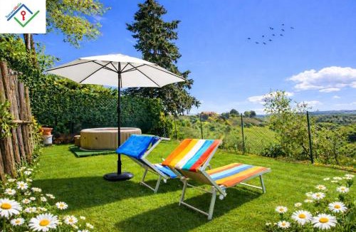 Lari Apartment | Casale il Petruccaio - Jacuzzi e Vista Panoramica sulle Colline Toscane