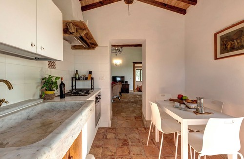 Pitigliano Apartment | Casale il Poderetto by Mamo