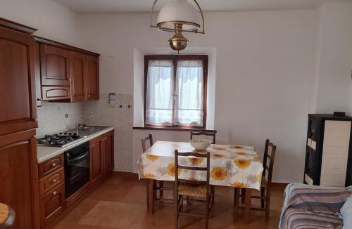 Casale Marittimo Apartment | Casale Marittimo Apartment with Pool & Sea View -Piccolo Grande Prato