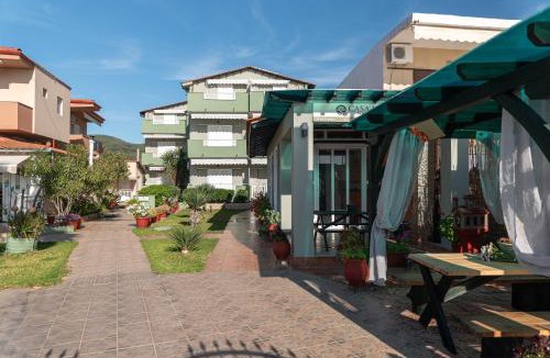 Toroni Apartment | casamariatoroni