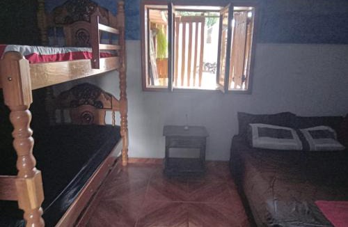Jardim dos Ipes Hostel | Casarão24horas quartos compartilhados