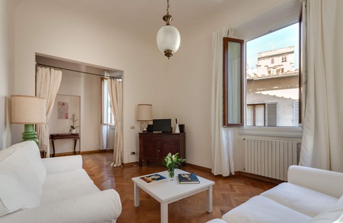 Sant' Ambrogio Apartment | casaRIMA, elegant and bright apartment, Florence historical center