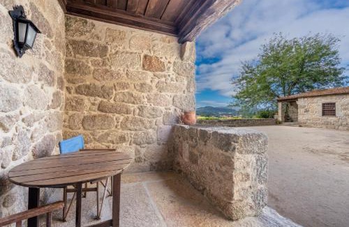 Refoios do Lima House | Casas da Torre Medieval