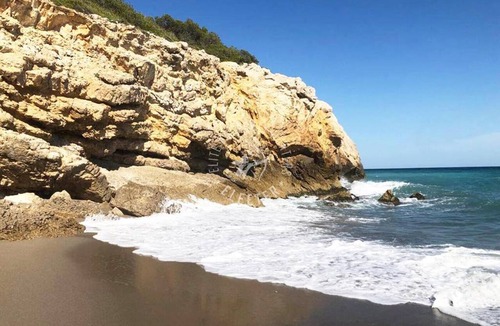 Les Roquetes Apartment | Casas del Mar 5 minutes from Sitges! Duplex with sea views