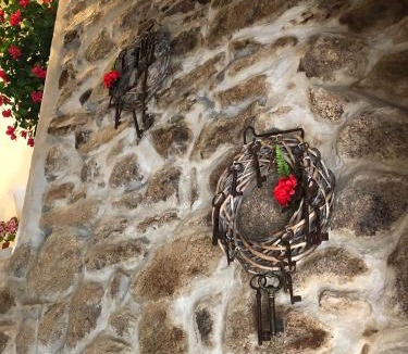 Tarouca House | Casas do Lobo