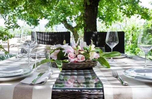 San Donato in Collina House | Casavilla Rentals by Torre a Cona
