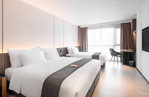 Khlong San Hotel | Cascade Hotel Bangkok