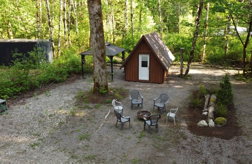 Marblemount RV Rental | Cascade River Park - Cascade Nook Camp, in the heart of the North Cascades