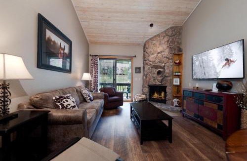 Purgatory House | Cascade Village 362