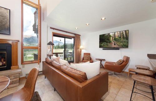 Purgatory House | Cascade Village 18