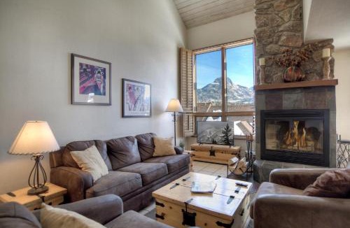 Purgatory House | Cascade Village 55