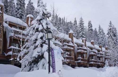 Purgatory House | Cascade Village 61