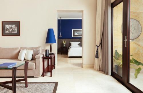 Andong Resort | CasCades Suites