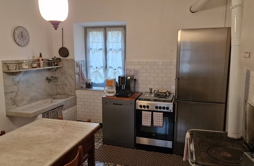 Capriata d'Orba House | Cascina Coccione farmhouse among the vineyards of Monferrato with swimming pool and large private park