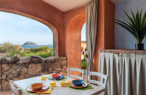 Baia Caddinas Apartment | CASE DEL GOLFO - MOLARA 2 PT