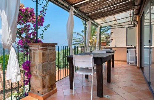 Sant'Ambrogio House | Case Saponara