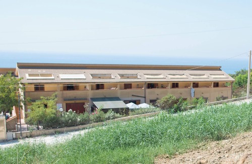 Tonnara di Bonagia Apartment | Case Vacanza Renella 3 Beds Balcony, Wifi, Self-catering, 200mt From the sea