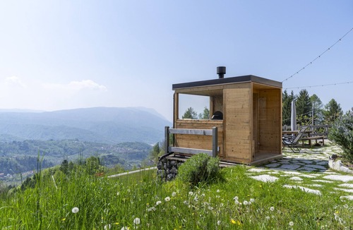 San Martino D'Alpago Ski Chalet | Casera Moda Luxury Chalet with sauna