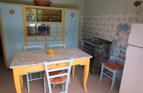 Rivabella House | CASETTA BIANCA, COMPLETELY INDEPENDENT, VERY CLOSE TO THE BEACH
