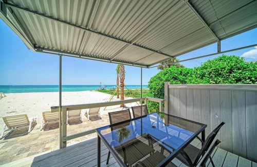 Nokomis Cottage | Casey Key Beachfront Escape: Charming 1BR Cottage