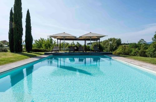 Montevarchi Villa | Casina al Vento by Mmega