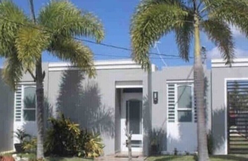 Aguadilla House | Casita Aguadilla near Beach, restaurants, airport