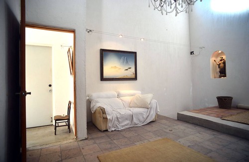 El Centenario House | Casita La Capilla - A quiet garden home with sparkling pool