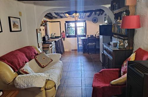 Rubite House | Casita Tomate