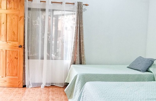 Drake Bay Bed & Breakfast | Casita y Tours Happy Feet Drake Bay - Room #5