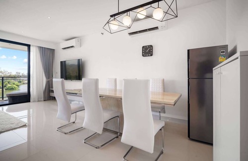 Bang Tao Condo | Cassia Residences, Three-Bedroom B Premium Lake