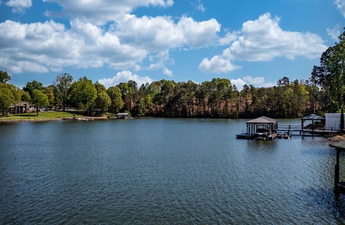 Lake Norman of Catawba House | Castaway Cove Lake Norman NC - Beautiful Lake Front Vacation Home!