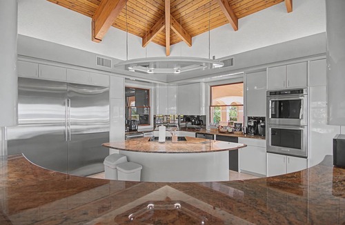 Testman House | Castaway Dreams Villa St Croix