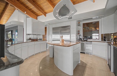 Testman House | Castaway Dreams Villa St Croix