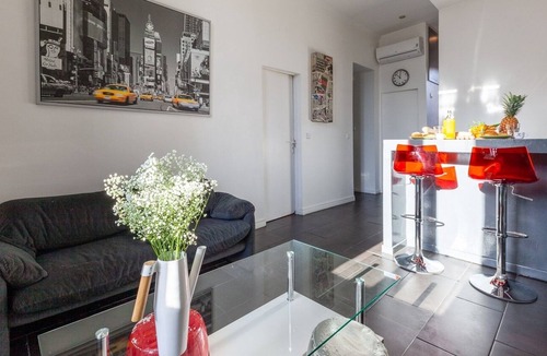 La Castellane Apartment | Castel Bay · Exceptional situation! Place Castellane - In the heart of Marseille